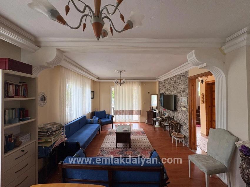 3+1-Zimmer Villa Zu verkaufen in Dalyan Bz. Ortaca - 500 m²