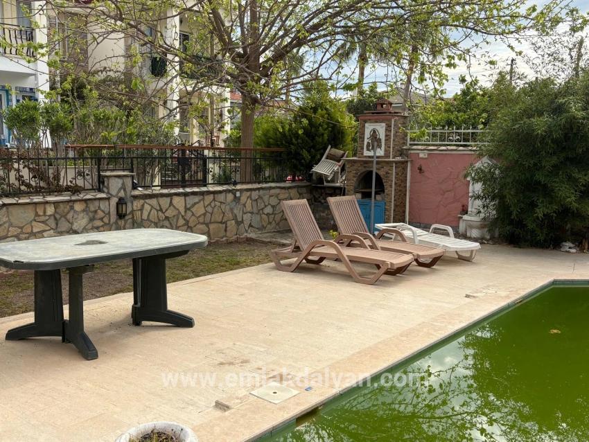 3+1-Zimmer Villa Zu verkaufen in Dalyan Bz. Ortaca - 500 m²