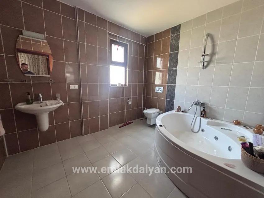 5+1-Zimmer Villa Zu verkaufen in Dalyan Bz. Ortaca - 980 m²