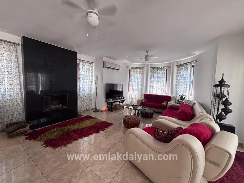 5+1-Zimmer Villa Zu verkaufen in Dalyan Bz. Ortaca - 980 m²