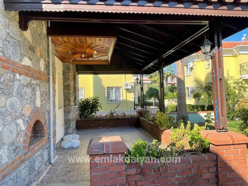 3+1-Zimmer Villa Zu verkaufen in Dalyan Bz. Ortaca - 345 m²