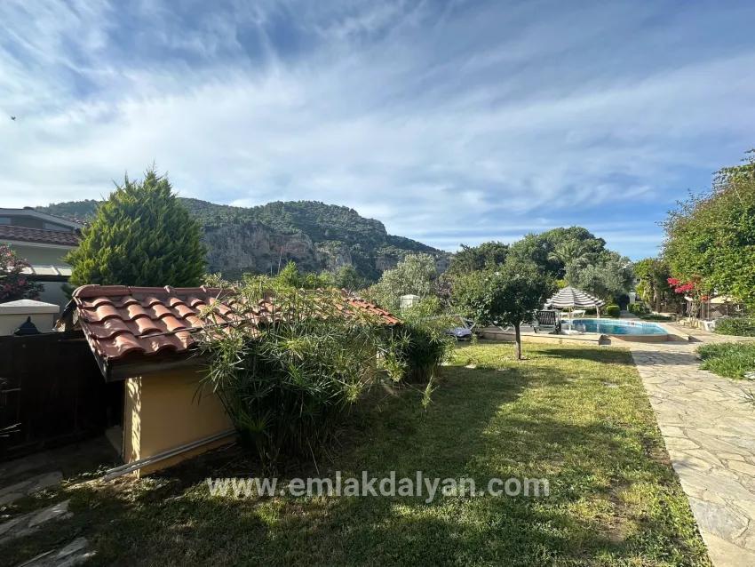 4+1-Zimmer Villa Zu verkaufen in Dalyan Bz. Ortaca - 220 m²