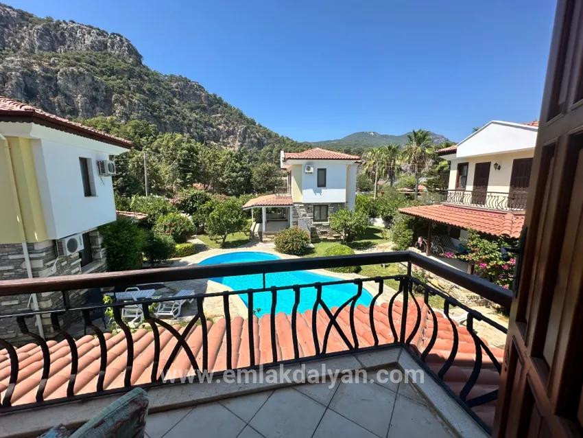 2+1-Zimmer Villa Zu verkaufen in Dalyan Bz. Ortaca - 250 m²