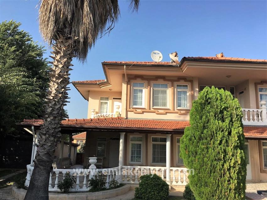 4+1-Zimmer Villa Zu verkaufen in Dalyan Bz. Ortaca - 1.000 m²