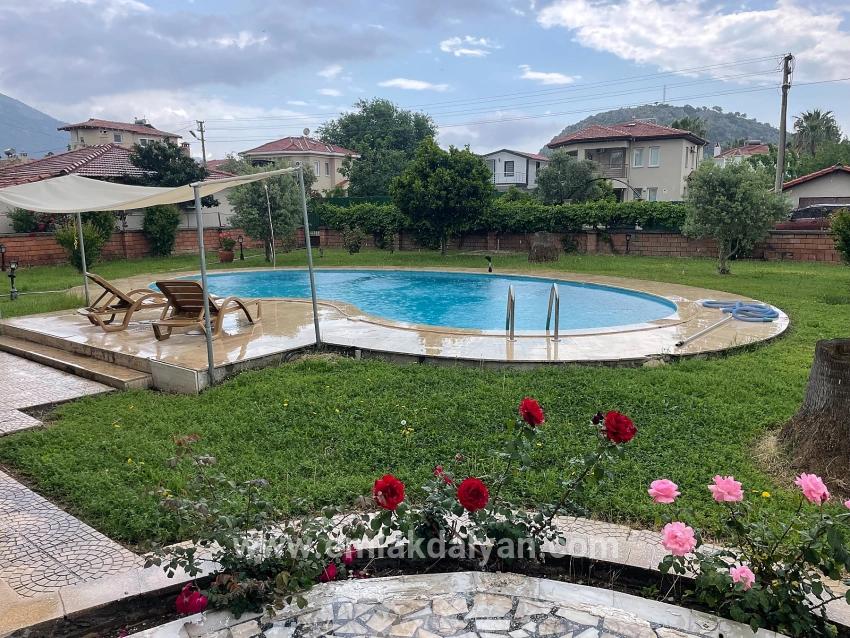 4+1-Zimmer Villa Zu verkaufen in Dalyan Bz. Ortaca - 1.000 m²