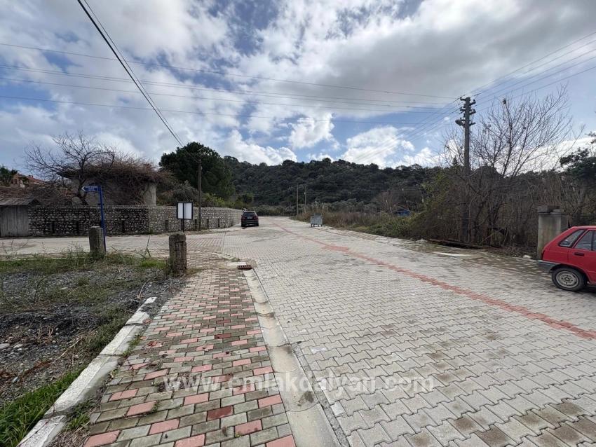 Land Zu verkaufen in Dalyan Bz. Ortaca - Gehäuse-Zonierung - 900 m²