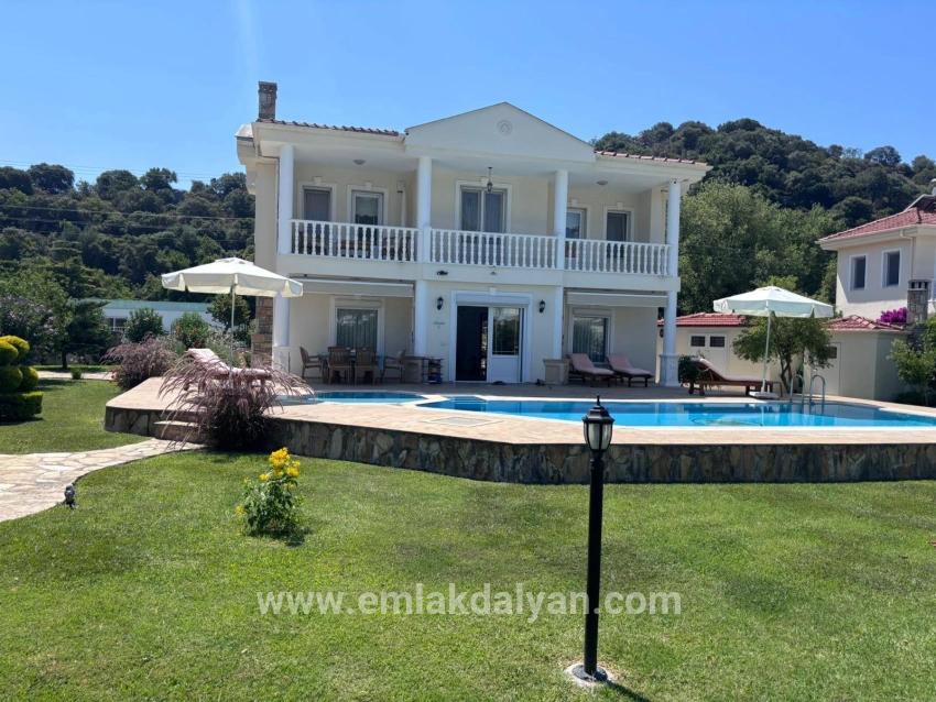3+1-Zimmer Villa Zu verkaufen in Dalyan Bz. Ortaca - 848 m²