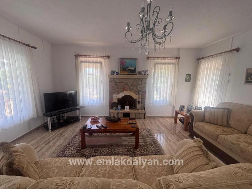 3+1-Zimmer Villa Zu verkaufen in Dalyan Bz. Ortaca - 848 m²