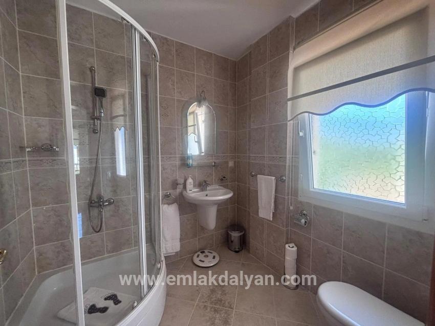 3+1-Zimmer Villa Zu verkaufen in Dalyan Bz. Ortaca - 848 m²