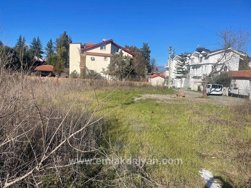 Land Zu verkaufen in Dalyan Bz. Ortaca - Gehäuse-Zonierung - 1.000 m²