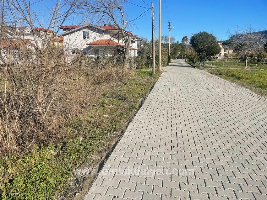 Land Zu verkaufen in Dalyan Bz. Ortaca - Gehäuse-Zonierung - 1.000 m²