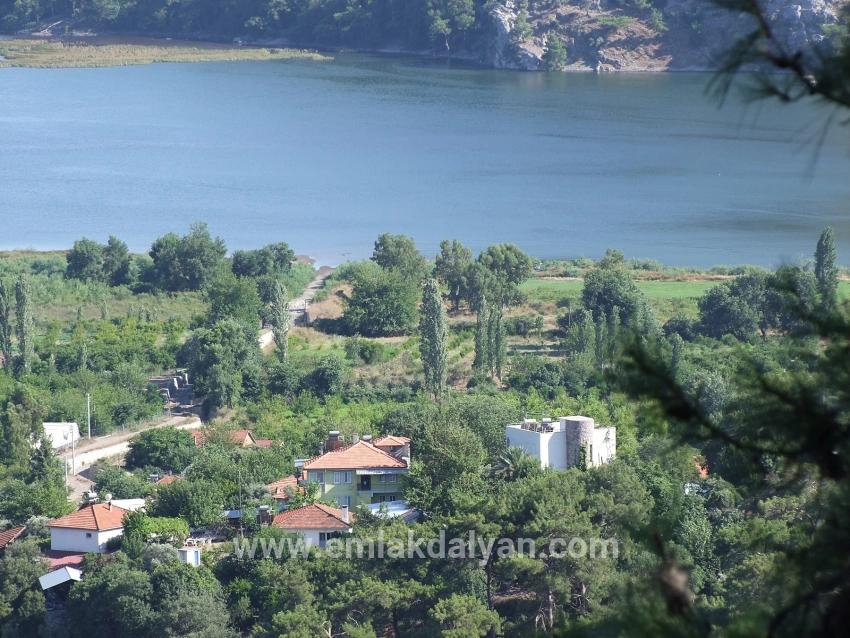 Feld Zu verkaufen in Çandır Bz. Köyceğiz - Feld-Zonierung - 1.252 m²