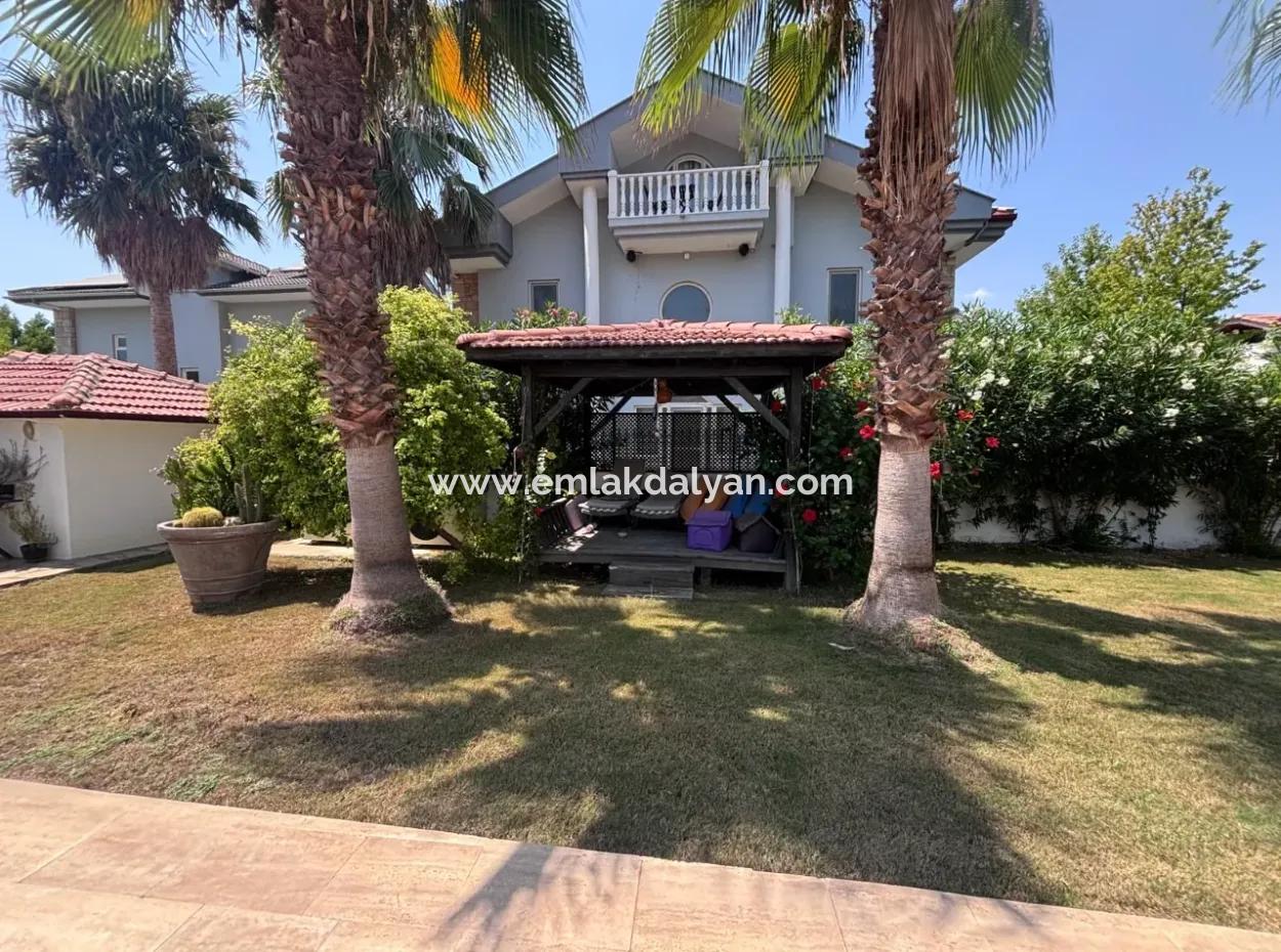 5 1 Villa Zum Verkauf In Dalyan Maraş Für 980M2 Grundstück An Der Ecke