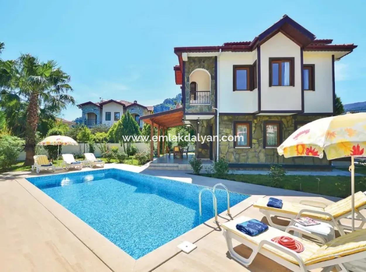4 1 Villa Zum Verkauf Für 520M2 Grundstück In Dalyan Gülpınar