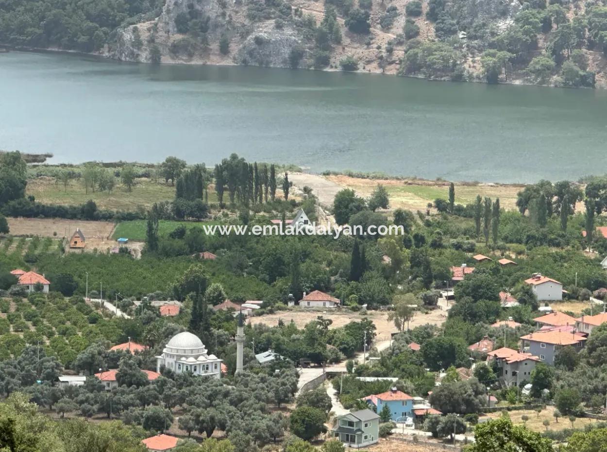 Grundstück Zum Verkauf In Çandır Mit Seeblick