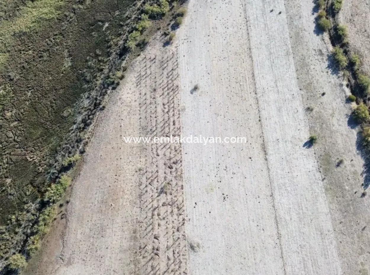 3210M2 2B Grundstück Zum Verkauf Am See In Çandır