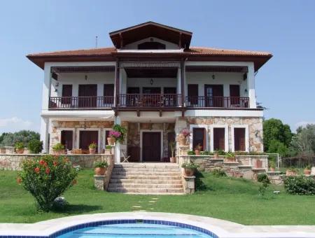 Immobilien Zum Verkauf, Dalyan 12,338M2 Grundstück Luxus-Villa Zum Verkauf In