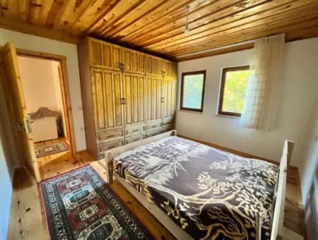 Einstöckiges Haus Zum Verkauf In 5000M2 Grundstück In Çandır