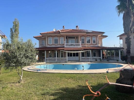 4+1 Villa Zum Verkauf Auf Einem 1000 M² Großen Grundstück In Dalyan