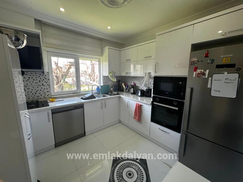 2+1 Bedroom Detached house For sale in Okçular Nbh. Ortaca - 459 m²