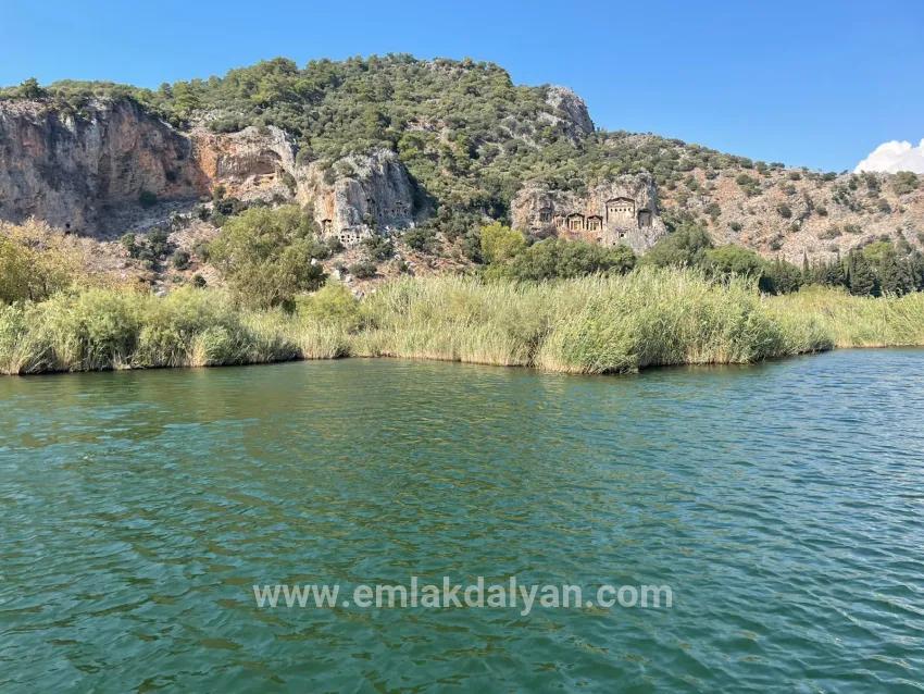1+0 Bedroom Detached house For sale in Çandır Nbh. Köyceğiz - 2.765 m²