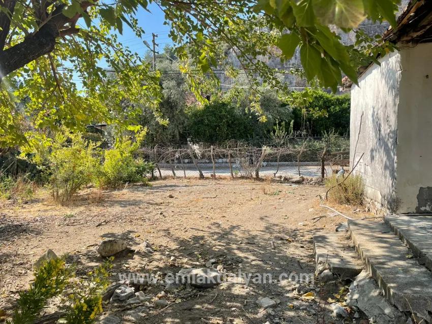 1+0 Bedroom Detached house For sale in Çandır Nbh. Köyceğiz - 2.765 m²