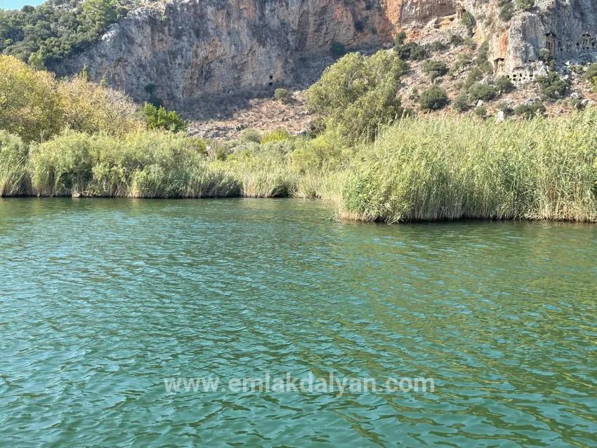 1+0 Bedroom Detached house For sale in Çandır Nbh. Köyceğiz - 2.765 m²