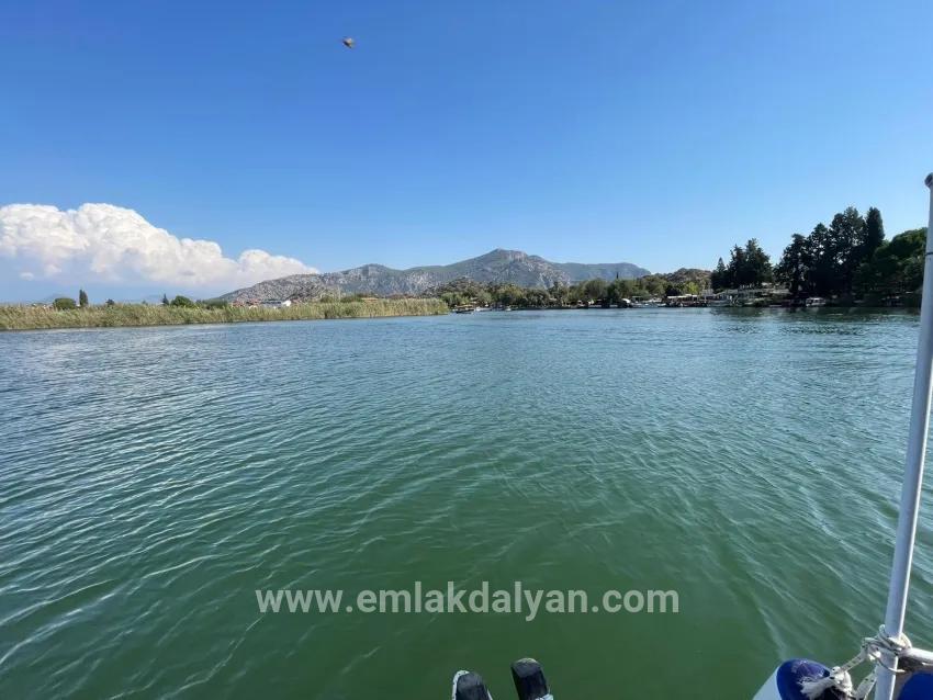 1+0 Bedroom Detached house For sale in Çandır Nbh. Köyceğiz - 2.765 m²