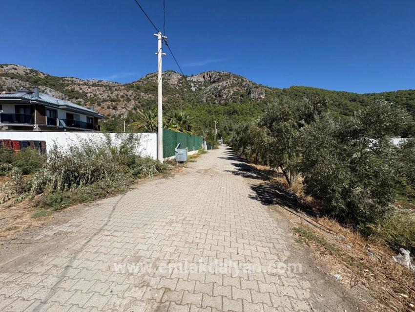 Land For sale in Mergenli Nbh. Ortaca - Housing Zoned - 998 m²