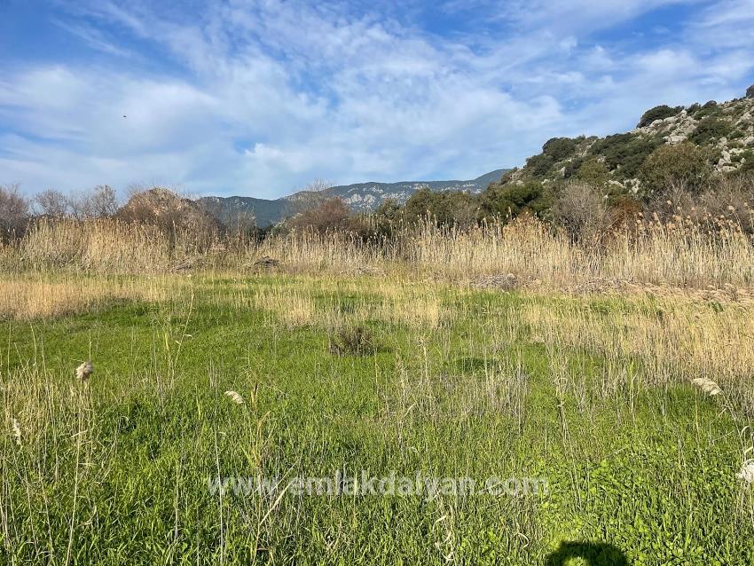 Land For sale in Dalyan Nbh. Ortaca - Housing Zoned - 6.800 m²