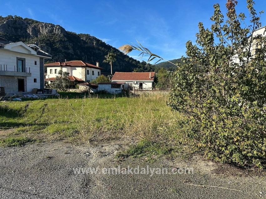 Land For sale in Dalyan Nbh. Ortaca - Housing Zoned - 841 m²