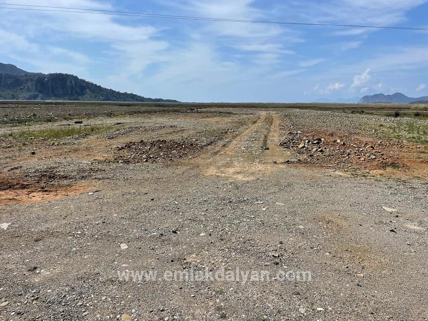 Field For sale in Dalyan Nbh. Ortaca - Housing Zoned - 19.600 m²