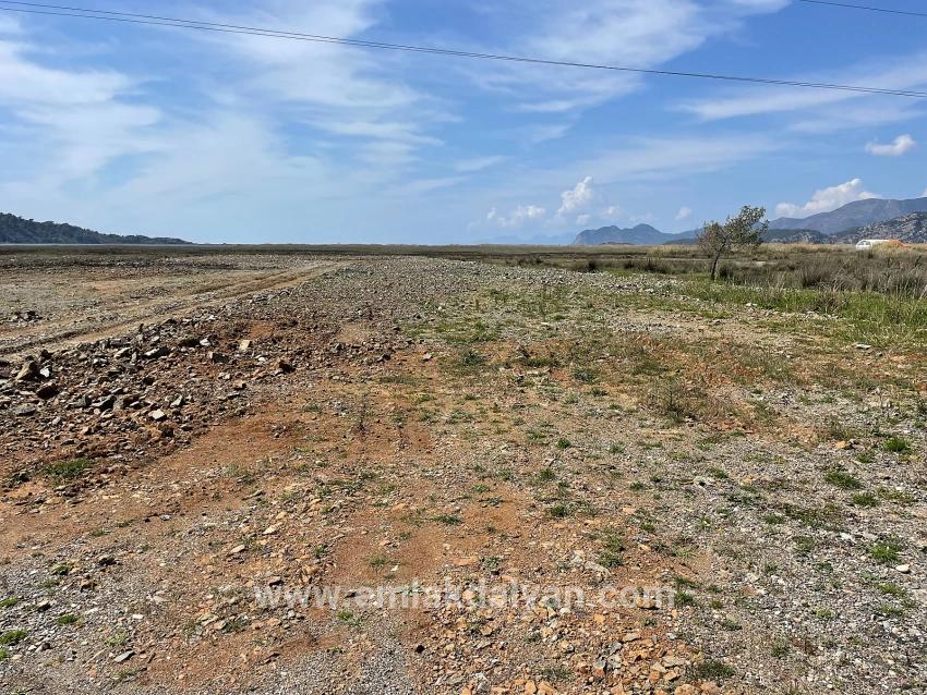 Field For sale in Dalyan Nbh. Ortaca - Housing Zoned - 19.600 m²