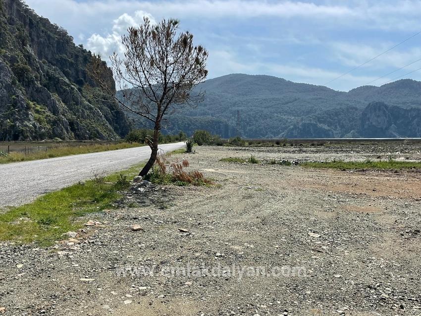 Field For sale in Dalyan Nbh. Ortaca - Housing Zoned - 19.600 m²