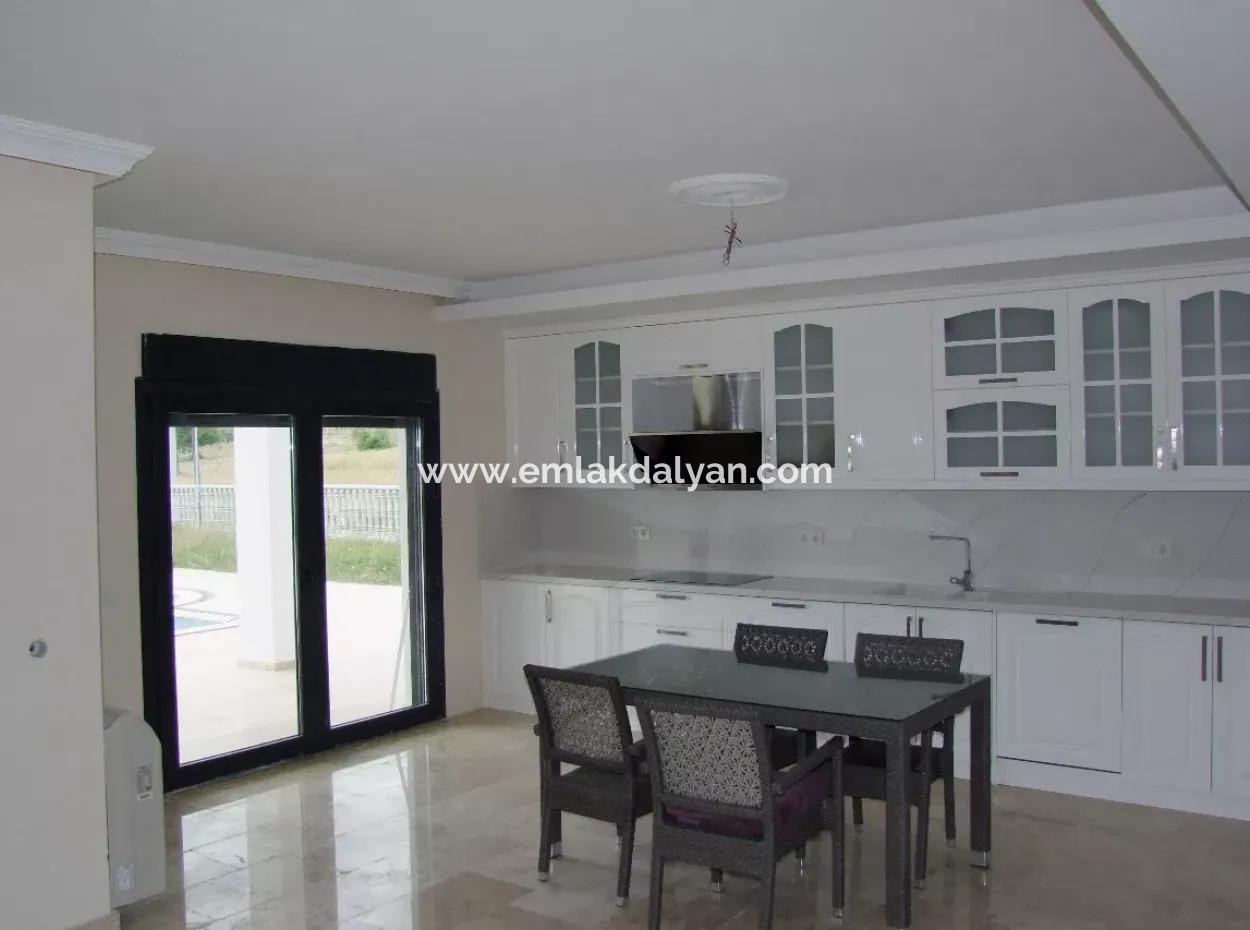 Luxury Villa For Sale In Zeytinalanda Köyceğinz Zeytınalanda 6800M2 Land Villa For Sale With Full Lake View