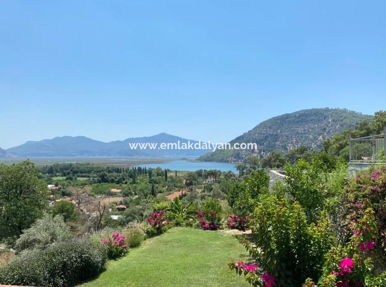 4 2 Villa Houses For Sale With Sea View In Çandır