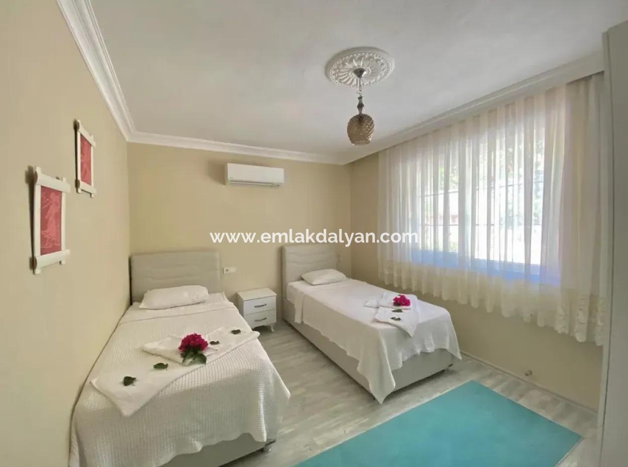 4 2 Villa Houses For Sale With Sea View In Çandır