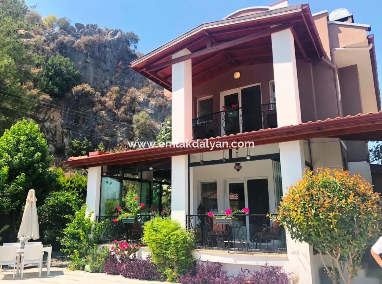 3 In 1 Villa For Sale In Archers
