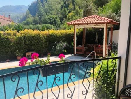 3 In 1 Villa For Sale In Archers