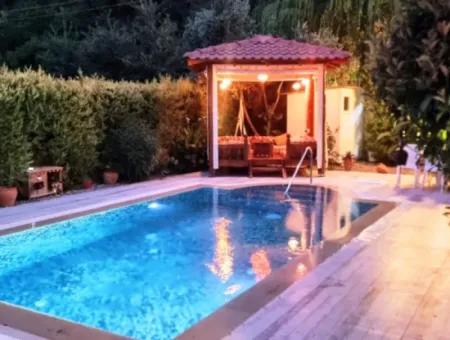 3 In 1 Villa For Sale In Archers
