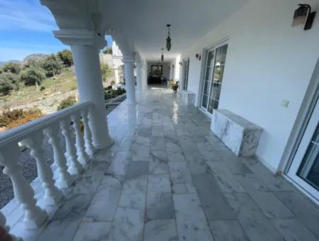 Vip Villa For Sale In 5000M2 Land With Full Sea View In Gökbel
