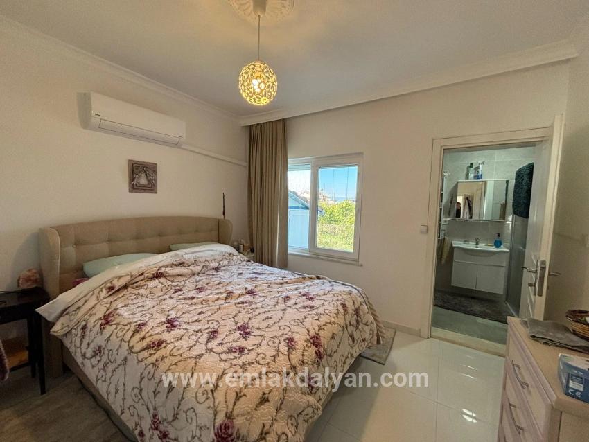 Okçular'da 459m2 Arsa İçerisinde 2+1 Satılık Tek Katlı Ev
