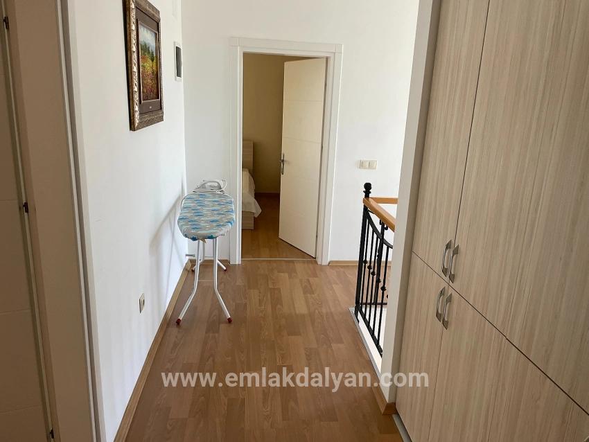 Dalyan Gülpınar'da 579m2 Arsa İçerisinde 4+1 Satılık Villa