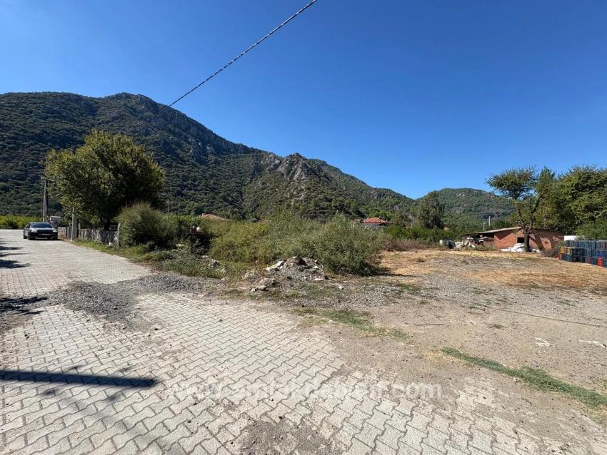 Mergenli'de Köy Yerleşik Alanında İmarlı Satılık Arsa