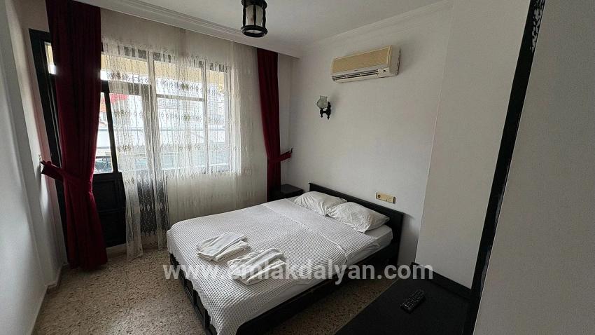 Dalyan'da 30 Odalı Kanala Yakın Satılık Otel