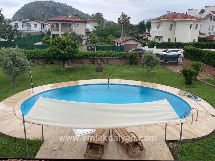 Dalyan'da 1000m2 Arsa İçerisinde 4+1 Satılık Villa