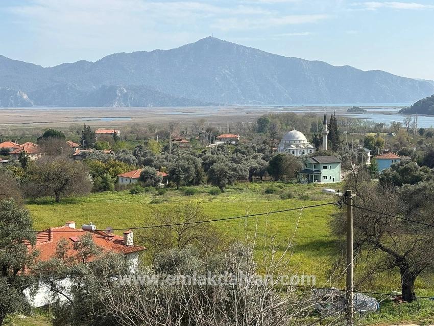 Köyceğiz Çandır Mah. Satılık Tarla - Konut İmar Durumlu - 2.023 m²
