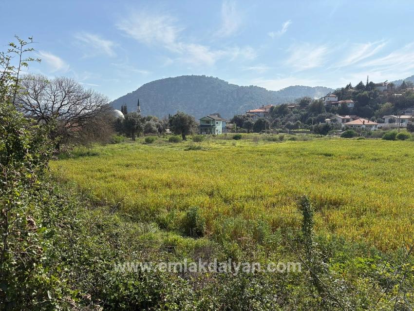 Köyceğiz Çandır Mah. Satılık Tarla - Konut İmar Durumlu - 2.023 m²
