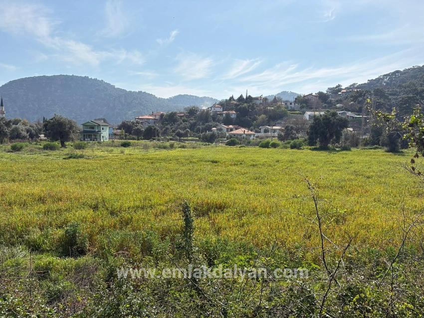 Köyceğiz Çandır Mah. Satılık Tarla - Konut İmar Durumlu - 2.023 m²