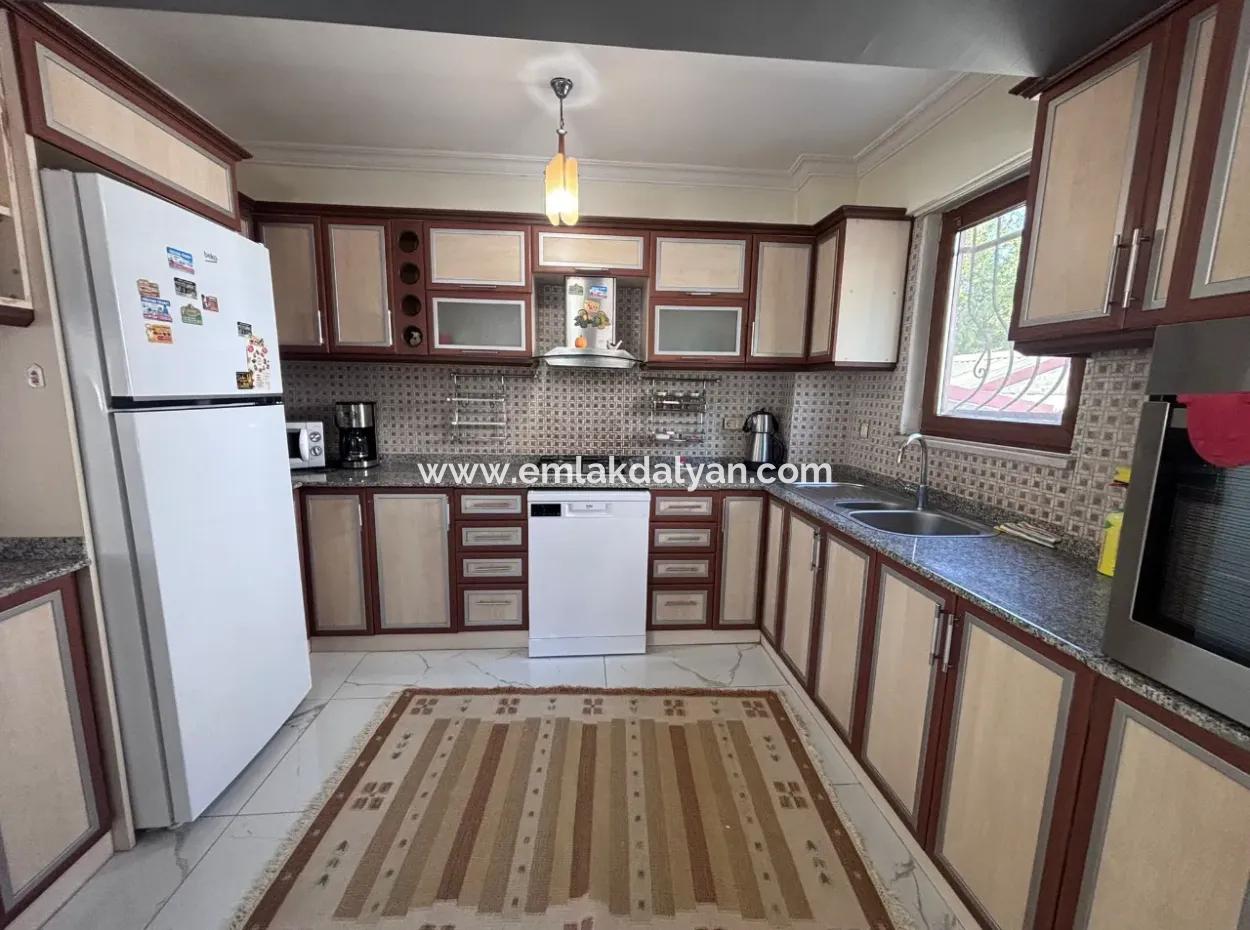 Dalyan Merkezde 301M2 Arsa İçerisinde 5+1 Satılık Villa